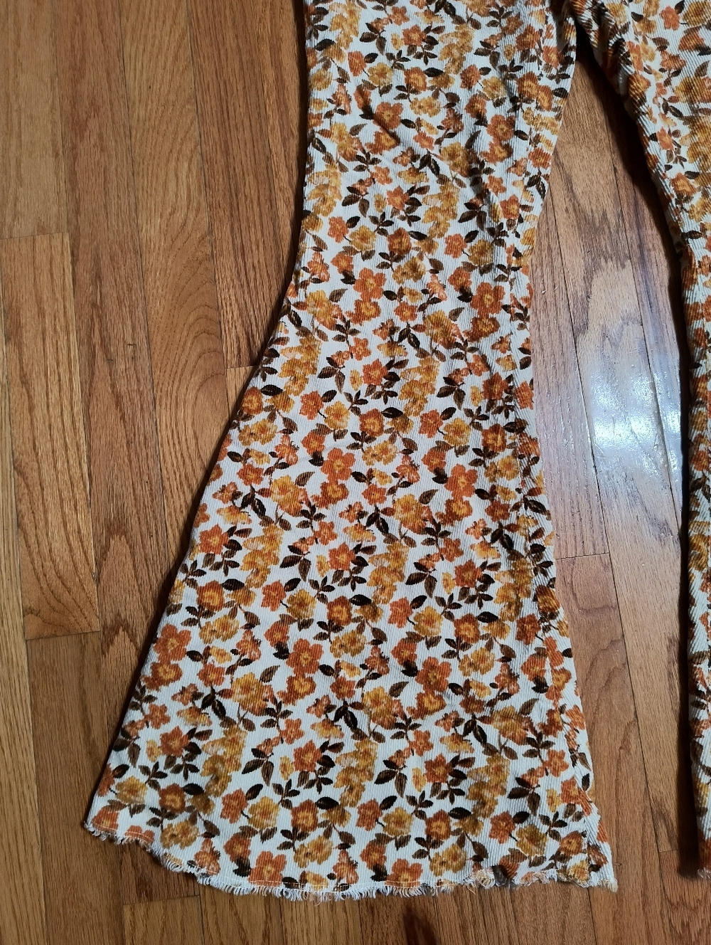 Versona Bell Bottoms, Corduroy Flare Leg Pants, Women's 8, Brown/Orange Floral - Picture 5 of 16